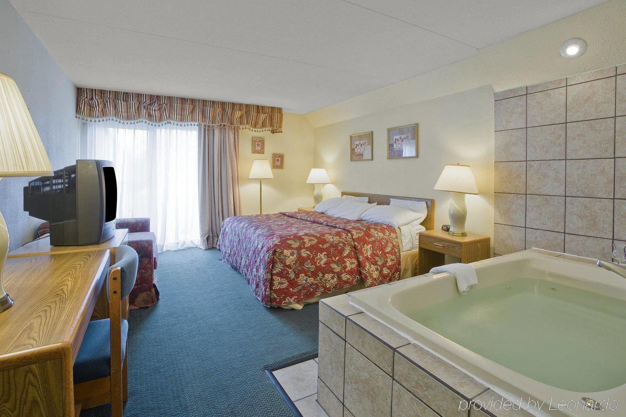 Broadview Inn Suites Galesburg Bilik gambar